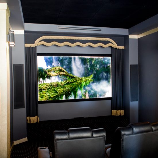 theatre room, home theatre, cinema room, home cinema, cinema room décor, theatre room décor, screen curtain, motorised curtain, motorised cinema curtain